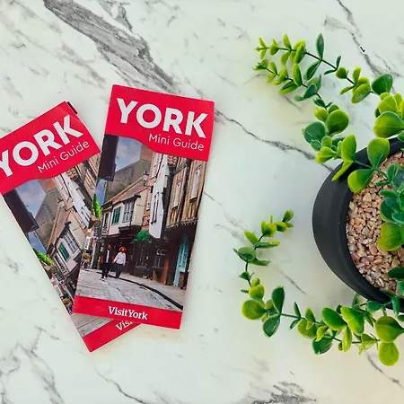 Apartment Bright 2-bed Centre - Walk To Everything, Prime Location York