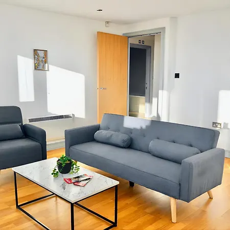Apartment Bright 2-bed Centre - Walk To Everything, Prime Location York