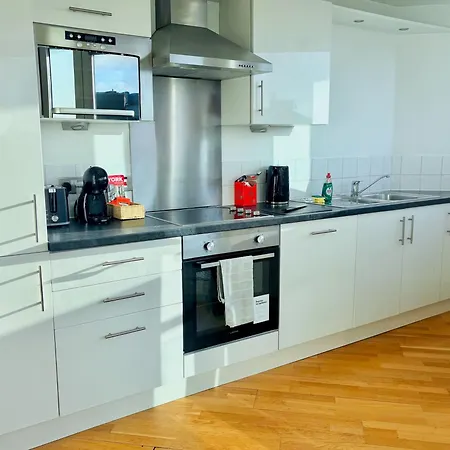 Bright 2-bed Centre - Walk To Everything, Prime Location York