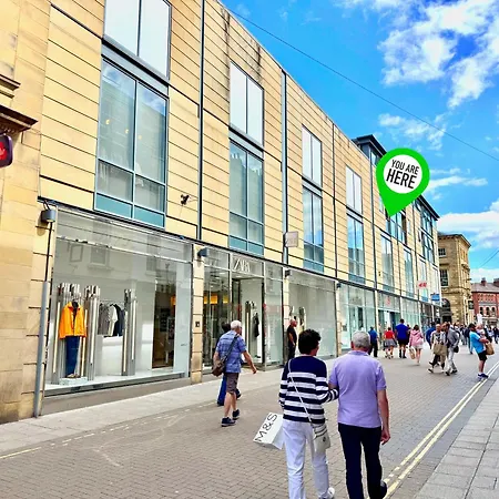 Bright 2-bed Centre - Walk To Everything, Prime Location Lejlighed York